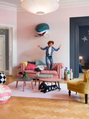Pusse opp barnerommet i beckers maling. Kreative barnerom i rosa farger.