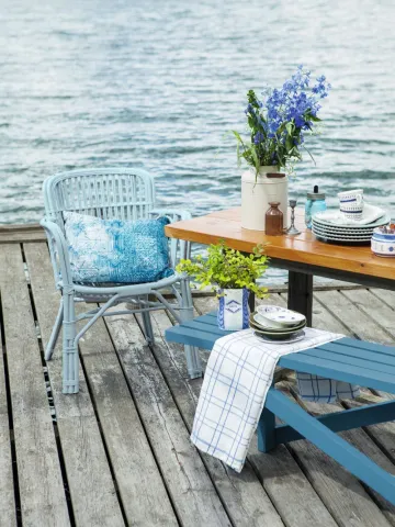 Mal utemøblene dine. Inspirasjon ti ldin terrasse med maling, beis og olje fra Beckers