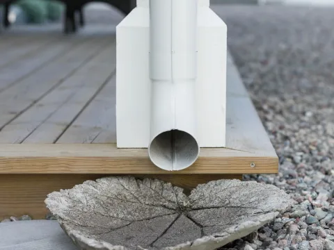 Maling til metall utendørs